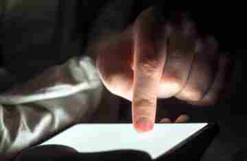  Conteúdos falsos criados com IA mais que triplicam entre 2024 e 2025 